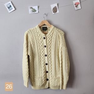 Vintage Irish 100% Merino Wool Carraig Donn Cardigan Sz L